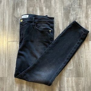 Frame Skinny Jean Size 32